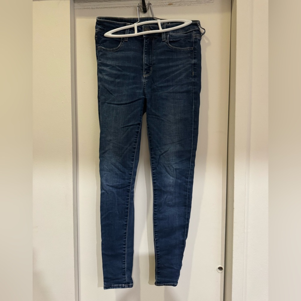 American Eagle High Waisted Skinny Blue Jeans, Size 4